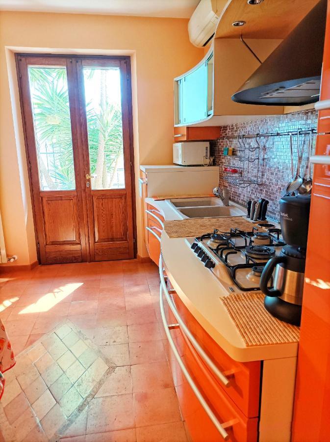 Villa Fior Di Loto Limone sul Garda Exterior photo